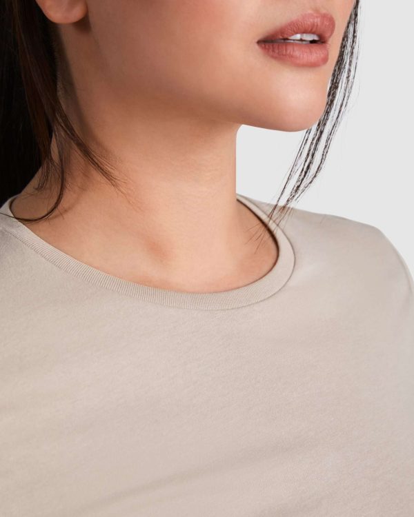 Camiseta Golden Woman de Roly - Imagen 4