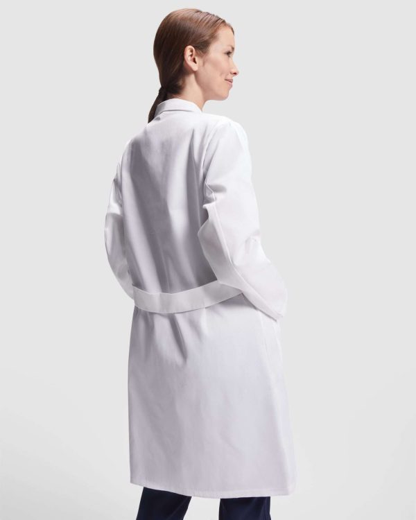 Bata Vaccine Woman de Roly — Galería 2