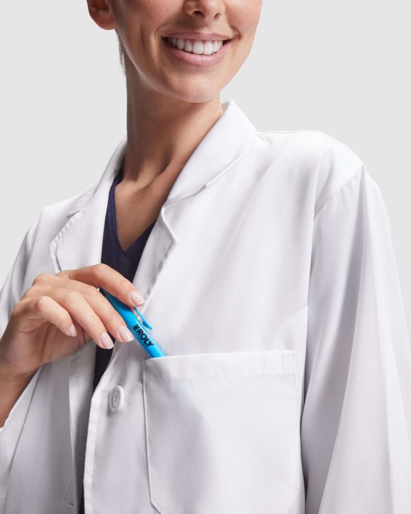 Bata Vaccine Woman de Roly — Galería 4
